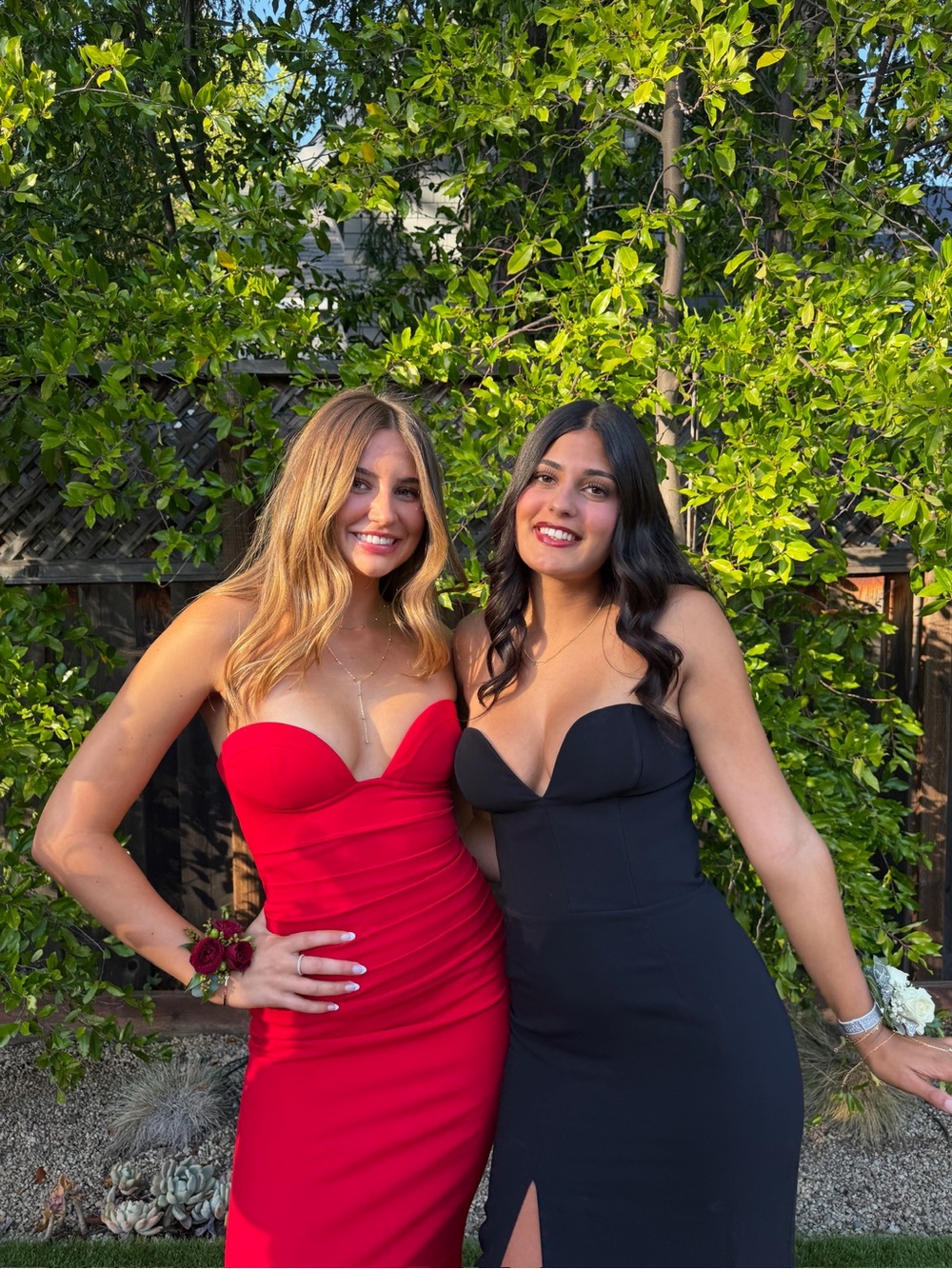 Strapless Sweetheart Evening Dress in Red